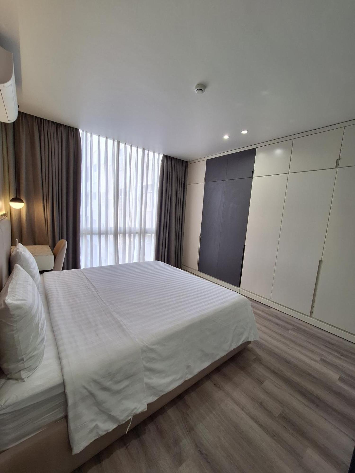 Mcgallery Art - Lucky Residence Suite'S & Apartments Ho Či Minovo Město Exteriér fotografie